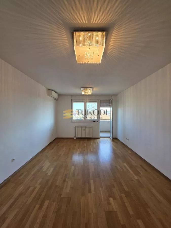 Kvalitetan 4,0 stan od 90m2 sa garažnim mestom - photo 2