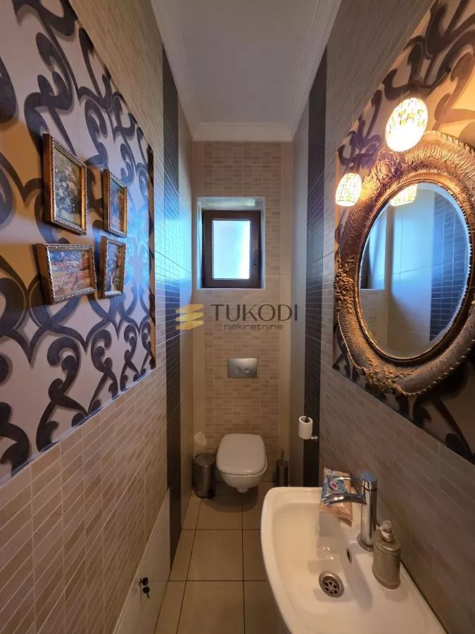 Kuća 400m2 Sr.Kamenica - slika 36