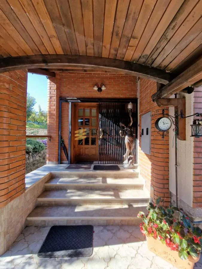 Prodaja ,kuća 160m2 , plac 27a - Čerević - slika 30