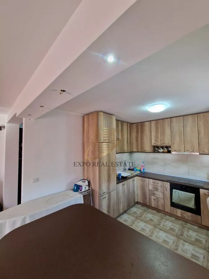 Izuzetan duplex od 120m2+60m2 terase -Nova Detelinara - slika 20