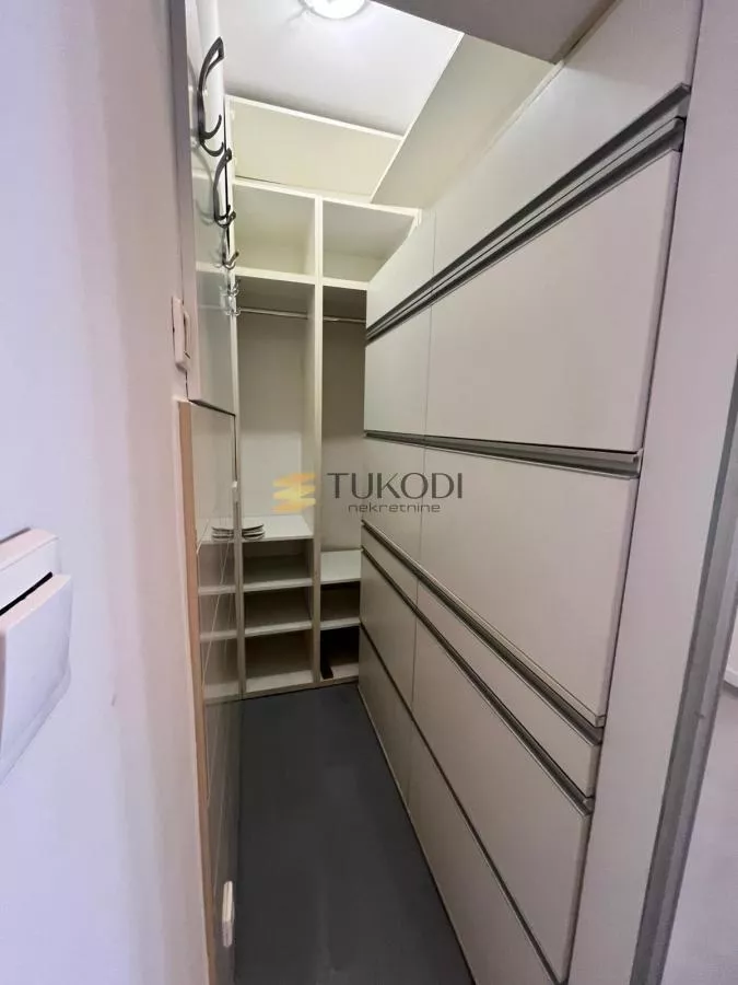 3,0 stan - 78m2 Park City,Liman 3 - slika 15