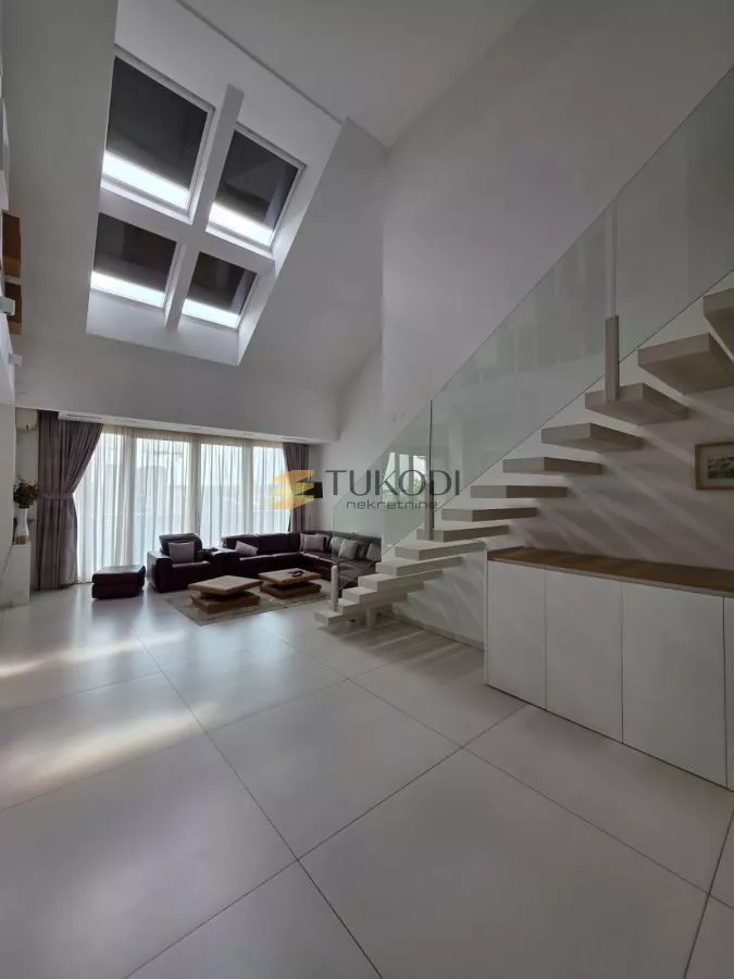 Duplex 292m2 + 60m2 Vase Stajića novogradnja - photo 6