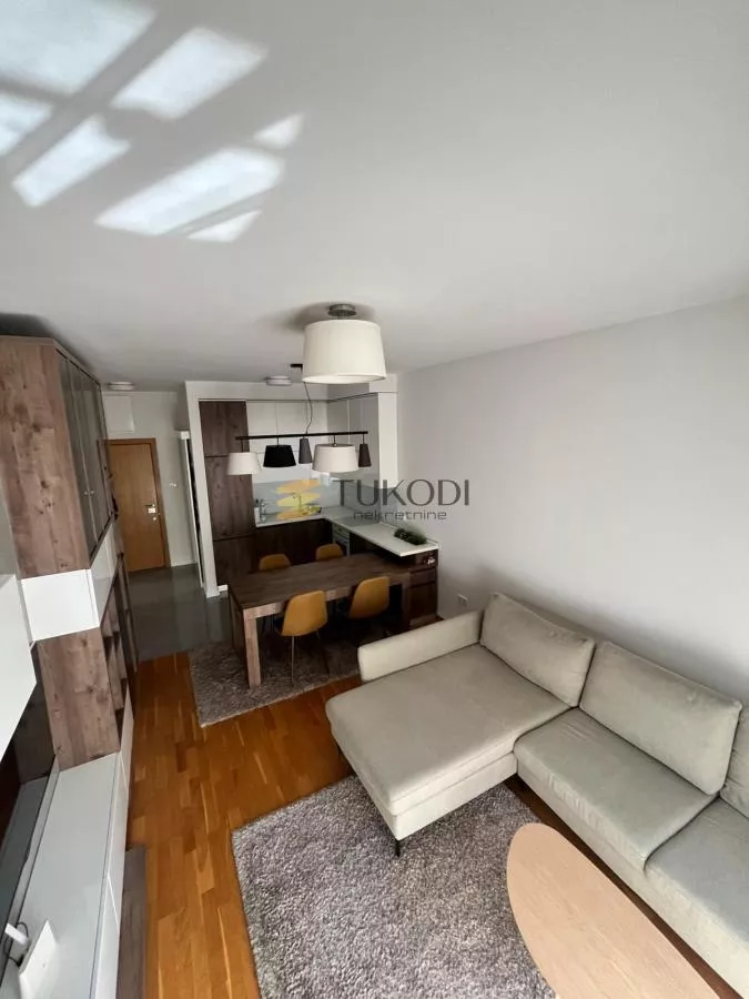 3,0 stan - 78m2 Park City,Liman 3 - slika 3