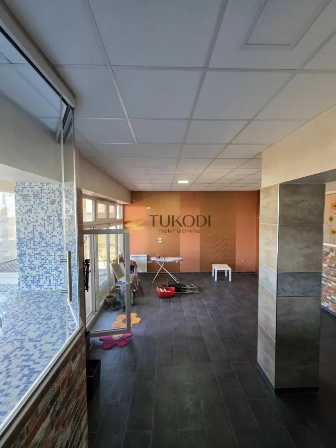 Kuća 400m2 Sr.Kamenica - slika 25