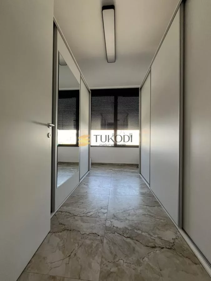 Prodaja 5,0 stan od 150m2,Gornja Kamenica - slika 13