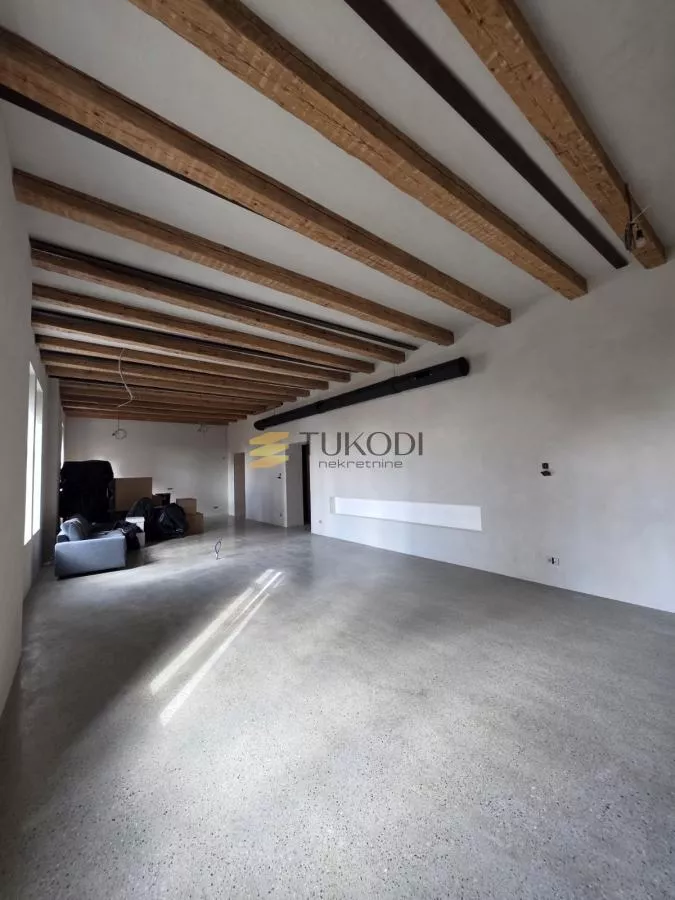Salonac kod Saborne crkve - Smart Home, kompletno rekonstruisan - slika 5
