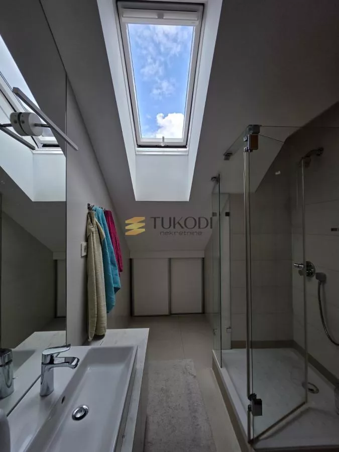 Duplex 292m2 + 60m2 Vase Stajića novogradnja - photo 24