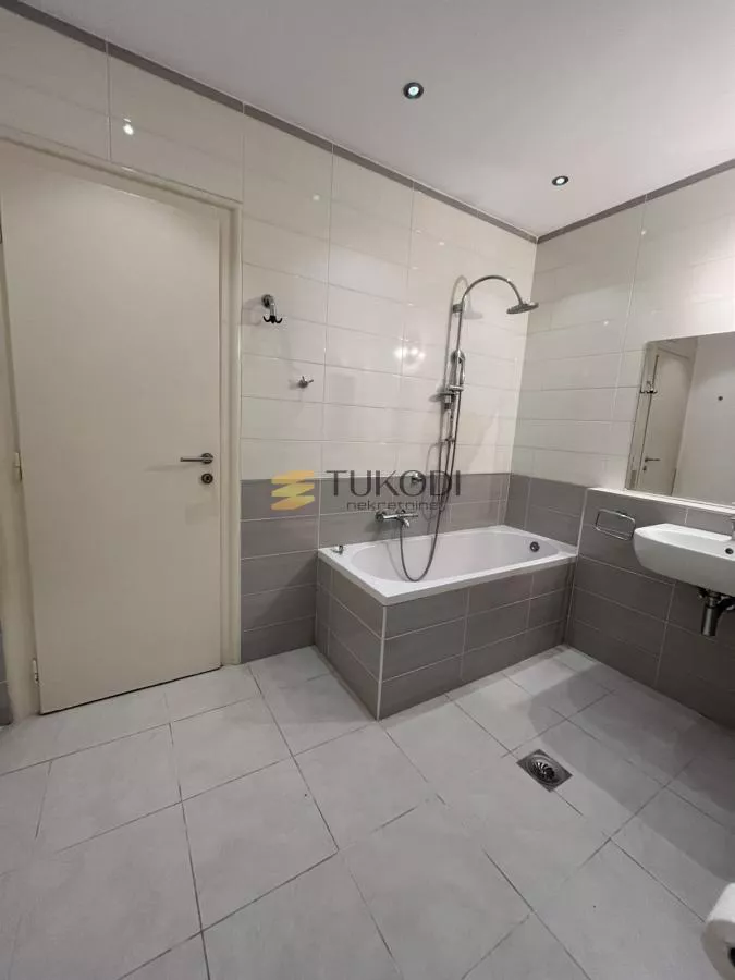 Prodaja 3,5 stan od 112m2 Vojvode Putnika - photo 19