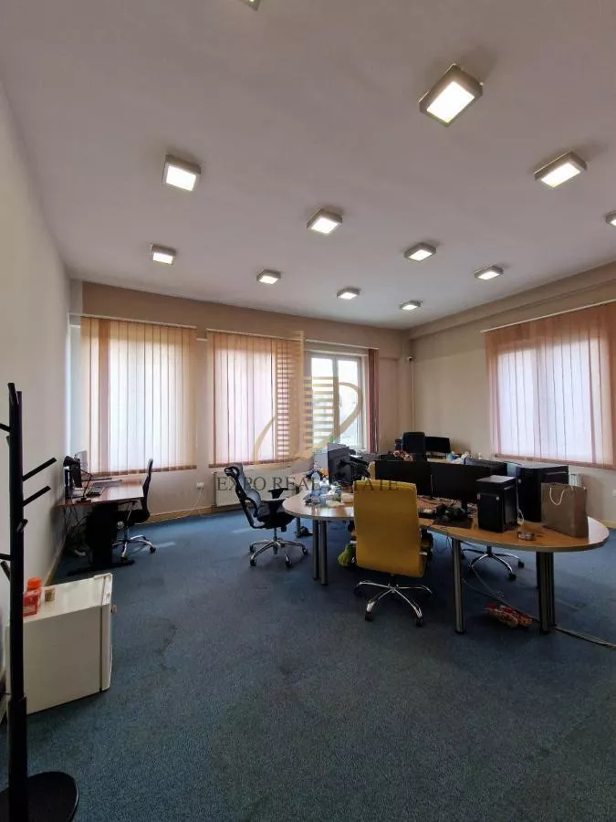 Poslovni prostor od 690m2 - photo 19
