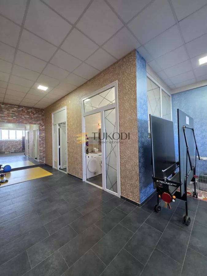 Kuća 400m2 Sr.Kamenica - slika 34