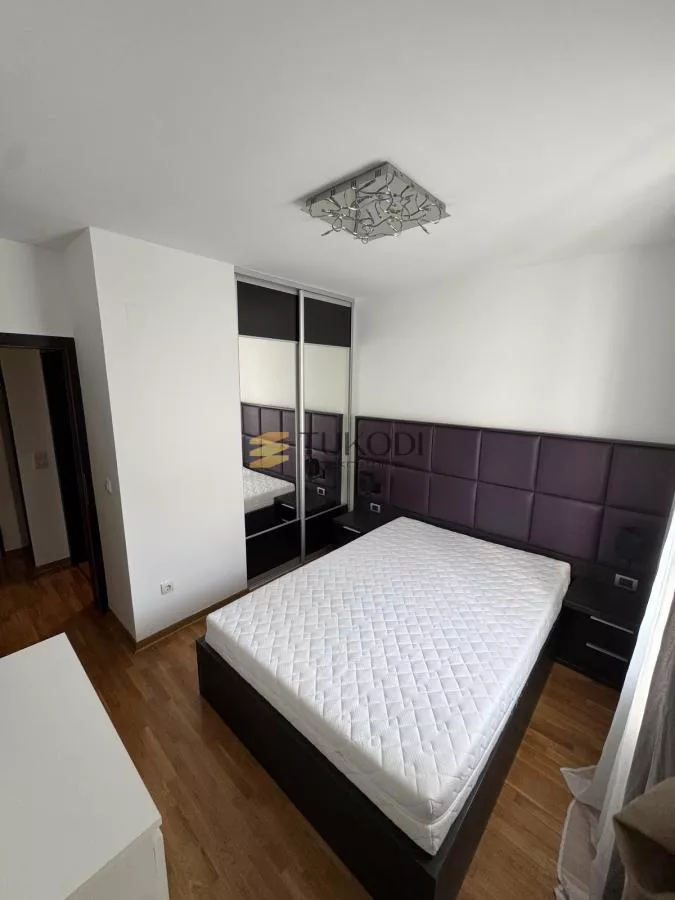 Zemun, Gornji Grad | 52 m² - potpuno opremljen - slika 5