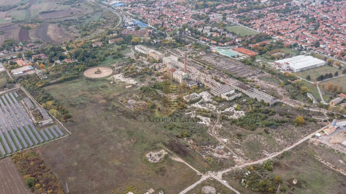 Zemljište 227.555m2 Investicioni  potencijal - photo 3