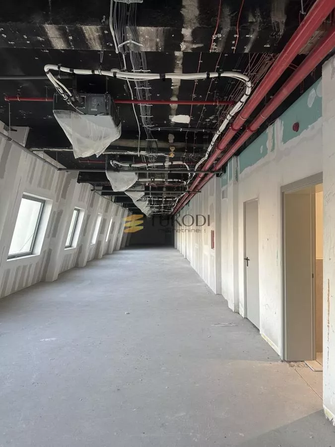 Sava Centar, 460m2 bez provizije - slika 3