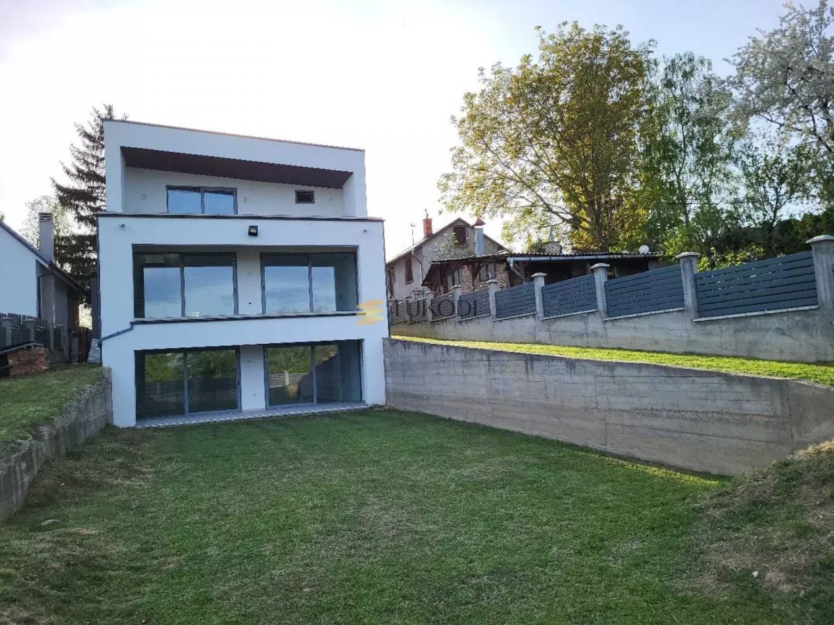 Kuća 425m2 Irig-Vinska kuća Kovačević - slika 7