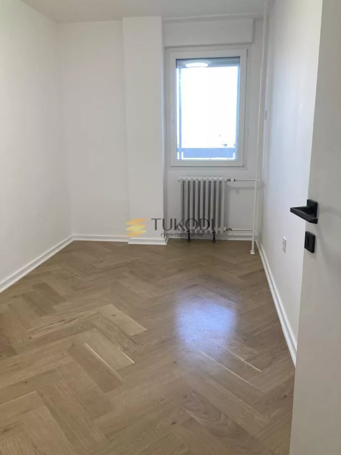 Trosoban stan 66m2,Liman 3 - slika 3