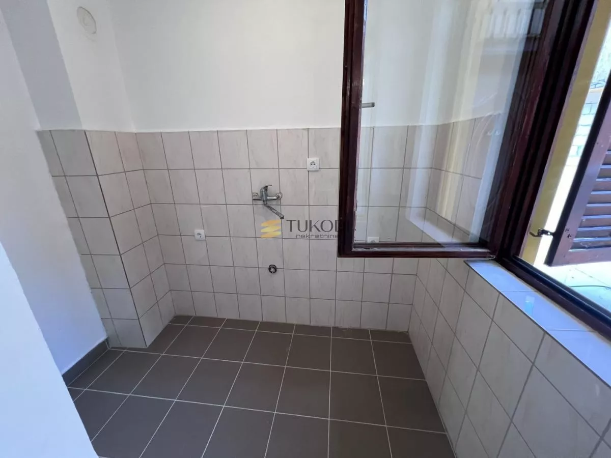 Kamenjar 2,uknjižena kuća 66m2 - slika 7