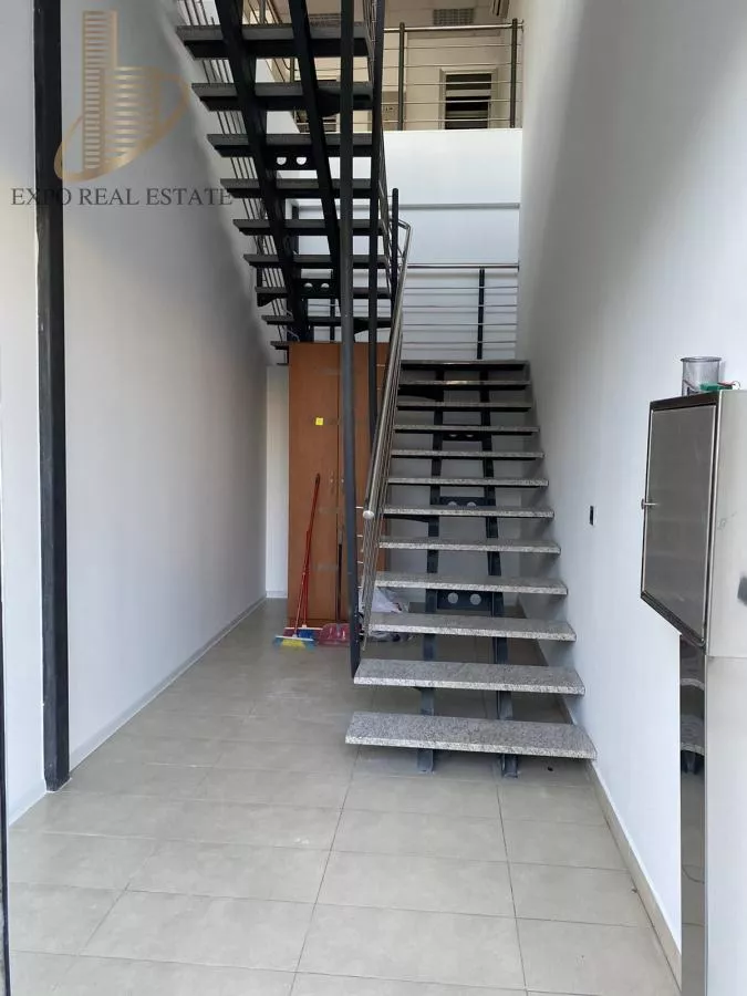 Za izdavanje poslovni prostor od 400m2 - Novo Naselje - photo 10