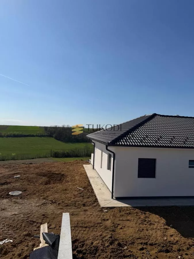 Građevinsko zemljište 12.546 m² sa novom kućom – Rogača, Sopot - slika 3
