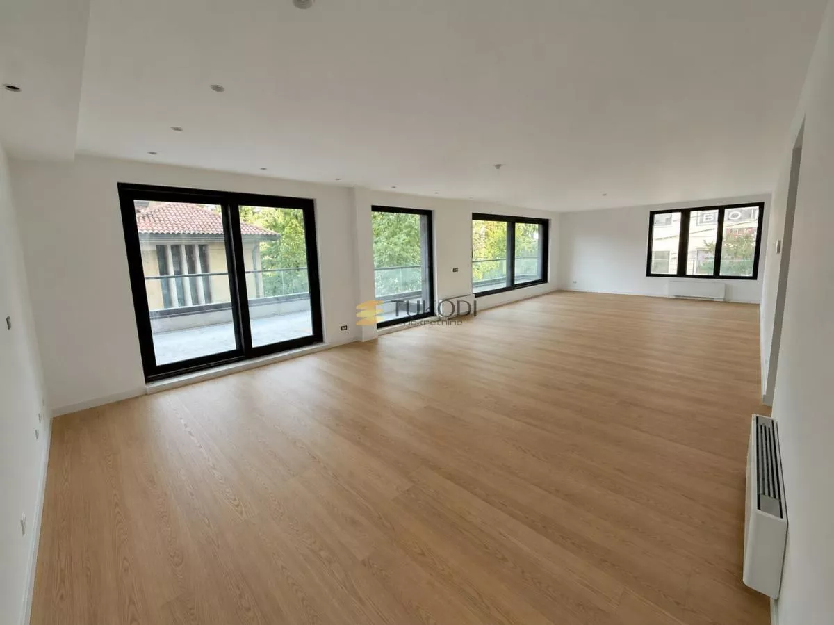 LUKSUZAN STAN NA DEDINJU | 217 m² | TERRA REZIDENCIJA - slika 2