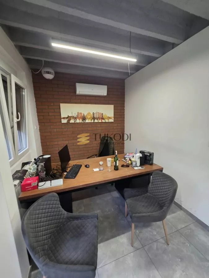 Prostor za kancelariju 70m2 Sarajevska - slika 11