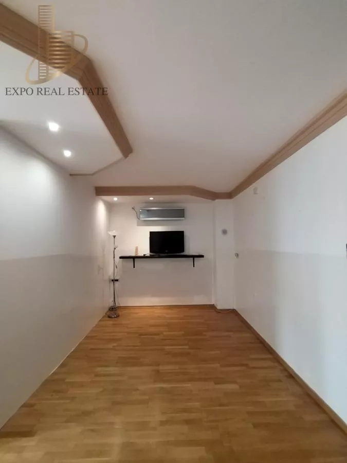 Za izdavanje poslovni objekat od 750m2 pogodan za IT delatnost - slika 2
