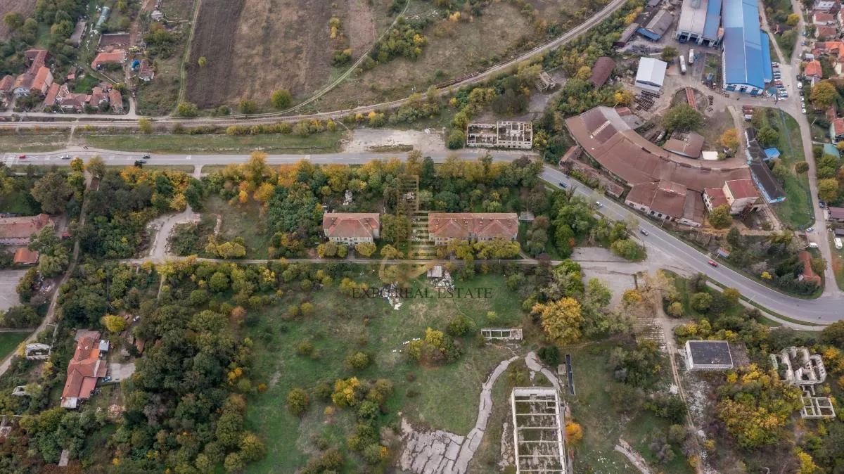 Zemljište 227.555m2 Investicioni  potencijal - photo 5