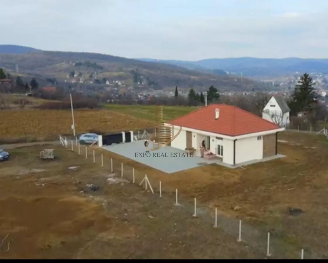 Plac od 18a,Vrdnik - photo 1