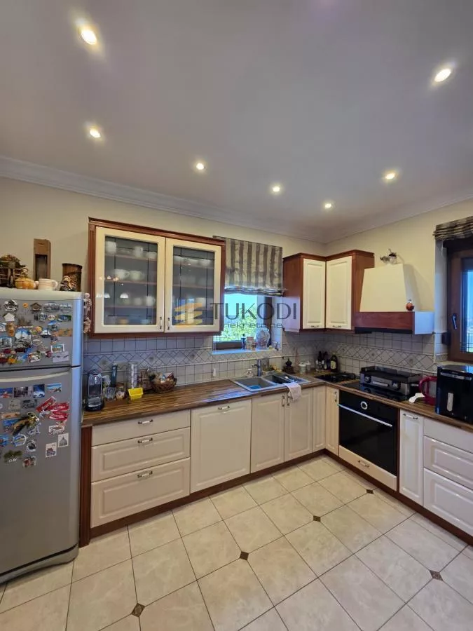 Kuća 400m2 Sr.Kamenica - slika 8