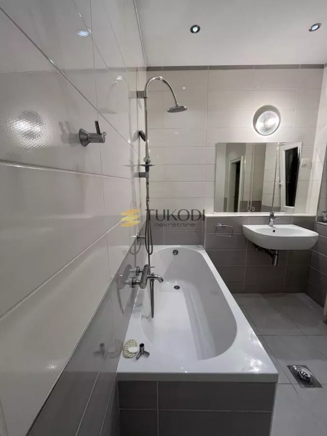 Prodaja 3,5 stan od 112m2 Vojvode Putnika - photo 17