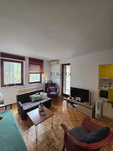 Prodaja stana 36 m² – Bežanijska kosa | 1. sprat | terasa | lift