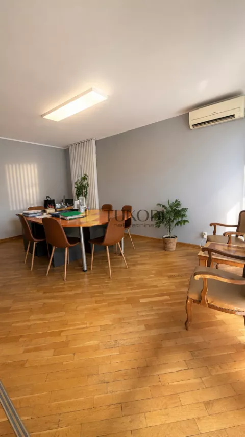 Blok 22 | 70m2 | 3.0 |odličan raspored