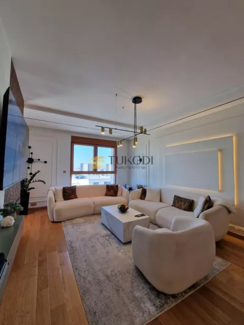 Wellport – Luksuzan 5-soban stan 165 m²