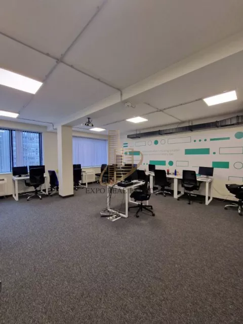Izdavanje, poslovni prostor od 256m2