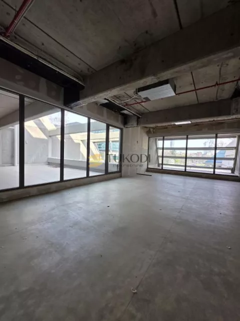Sava Centar, 352m2 bez provizije