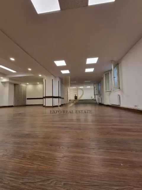 Prodaja,poslovni prostor 176m2 Pop Lukina